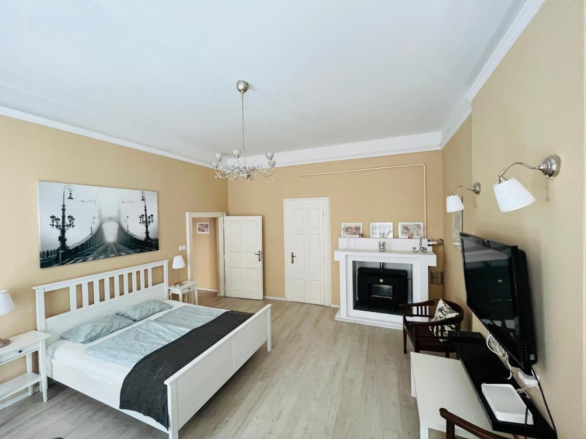 Academy Home - Elegant Place Next To The Parliament بودابست المظهر الخارجي الصورة